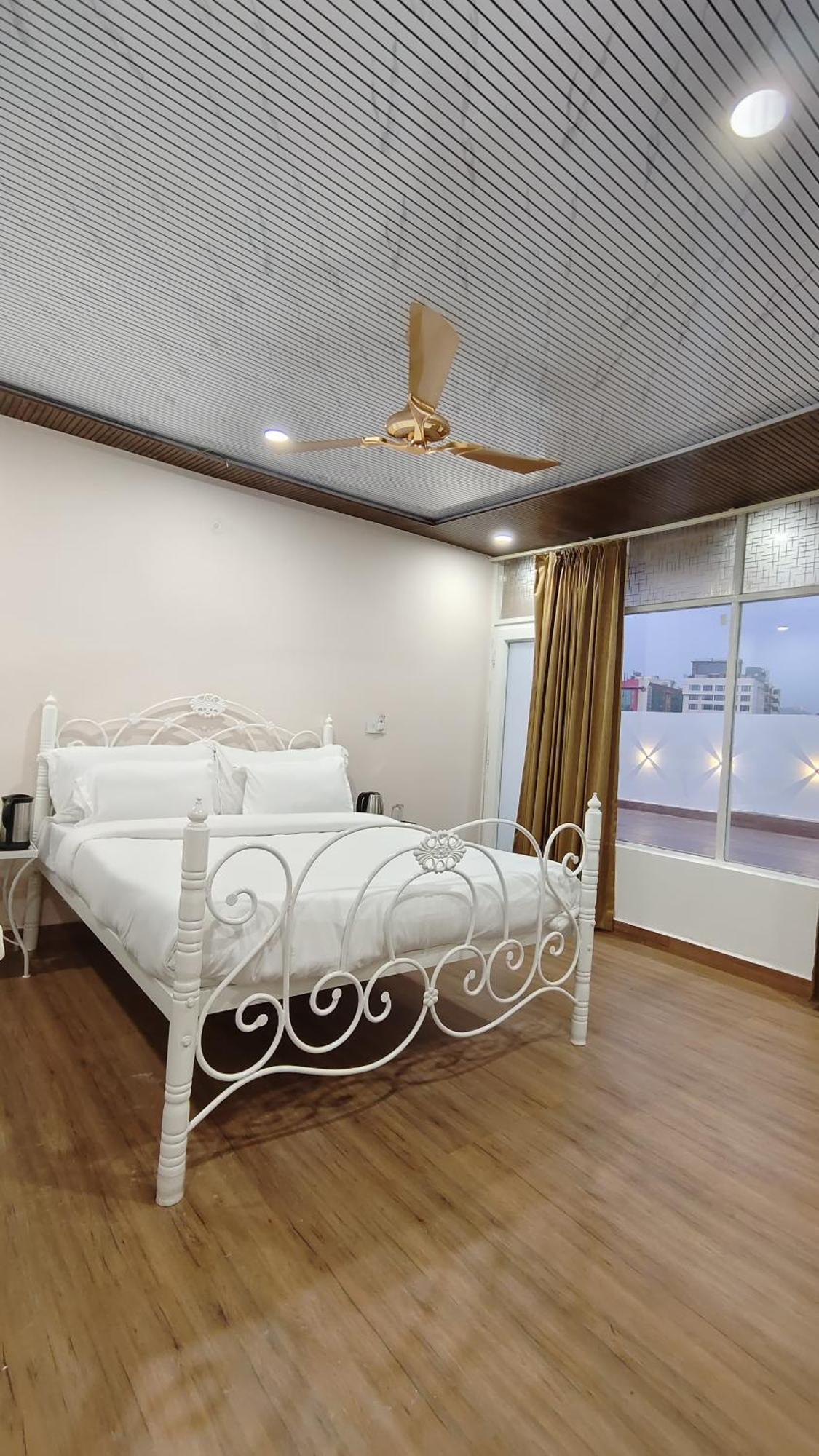 Hotel Golden Heritage Deluxe Τζαϊπούρ Εξωτερικό φωτογραφία